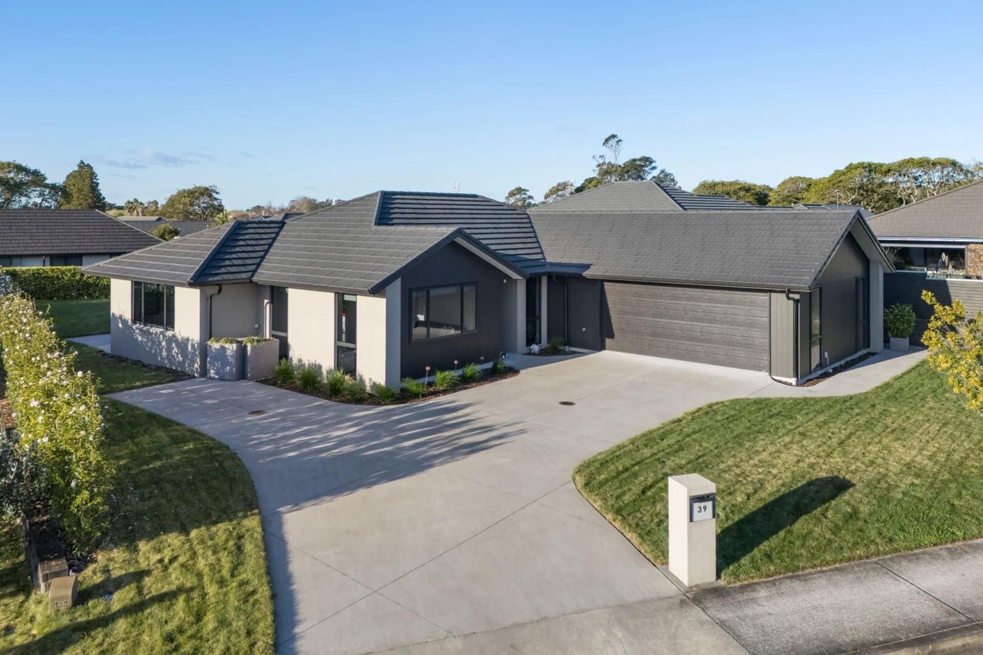 39 Arran Drive