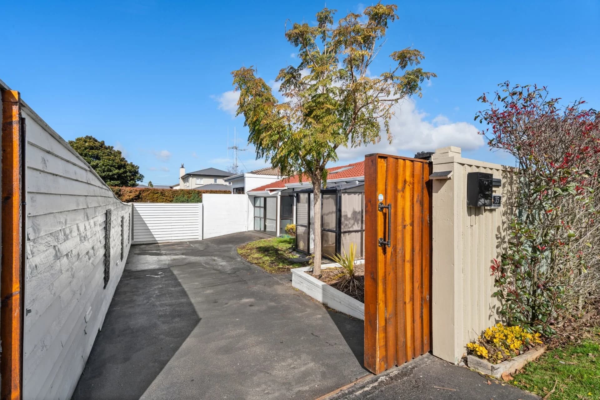35 Briarley Street